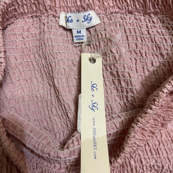 She+sky Fit & Flare Pink Smocked Skirt Size Medium NWT - Picture 2 of 3